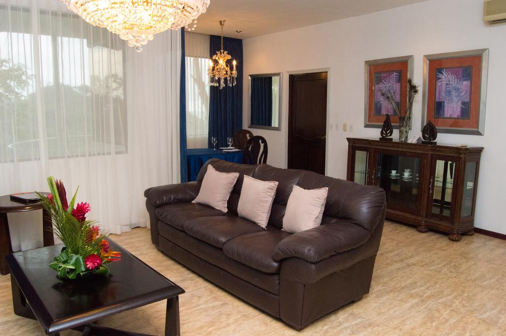 La Mansion Inn Мануэль-Антонио Экстерьер фото